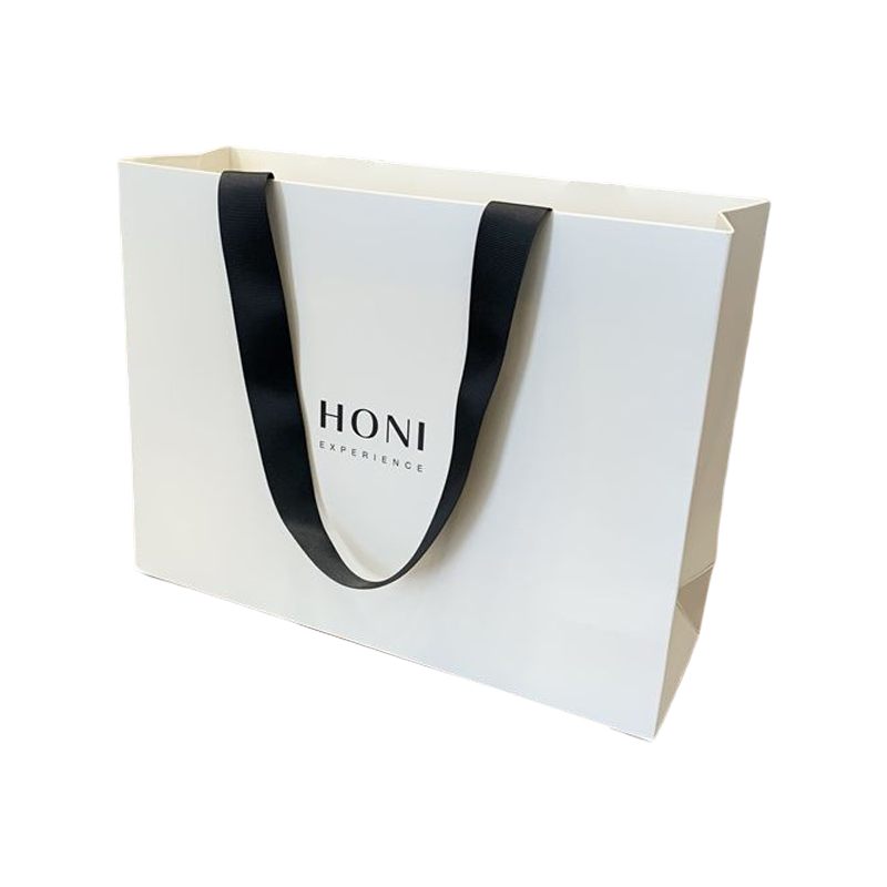 Custom Fashion Luxuria Gift Bags White Paper Bag Shopping Packaging Bag For Clothes