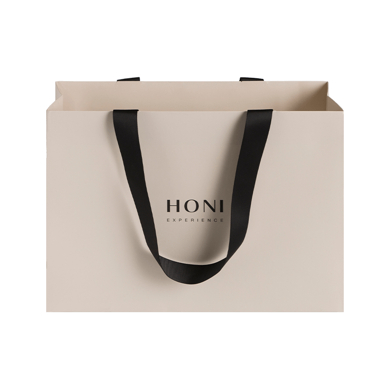 Custom Fashion Luxuria Gift Bags White Paper Bag Shopping Packaging Bag For Clothes